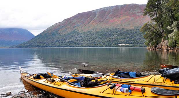 Kayaking in Mascardi Lake - Image 2