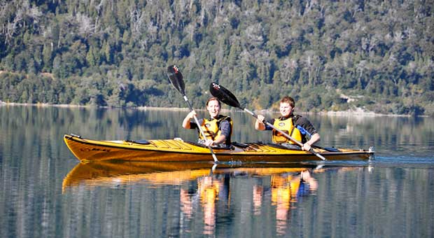 Kayaking in Mascardi Lake - Image 4